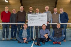 Scheckuﬁ_bergabe-SgH-Turnier-TV-Lohne